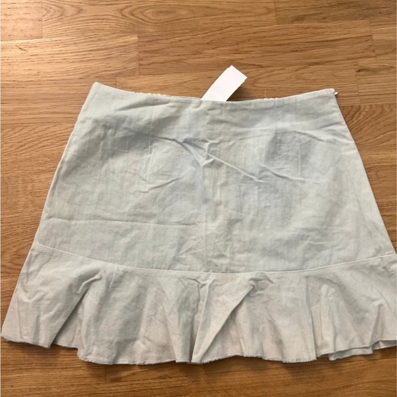 New LF nature rose lace trim pastel blue mini skirt - Picture 7 of 8